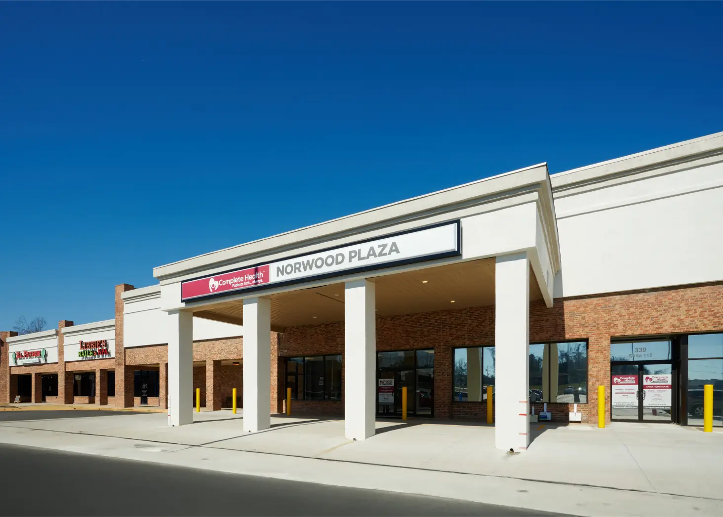 Complete Health – Norwood Plaza